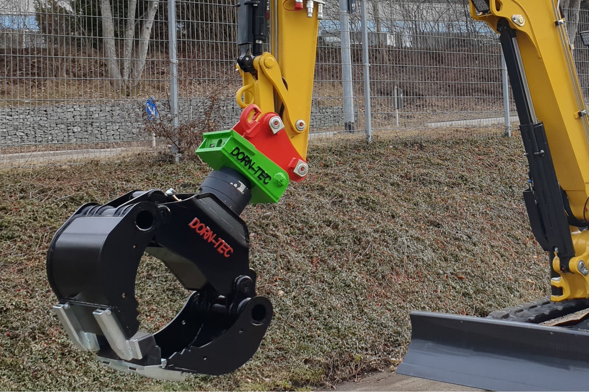DORN-TEC GmbH & Co. KG   Bau- und Forsttechnik